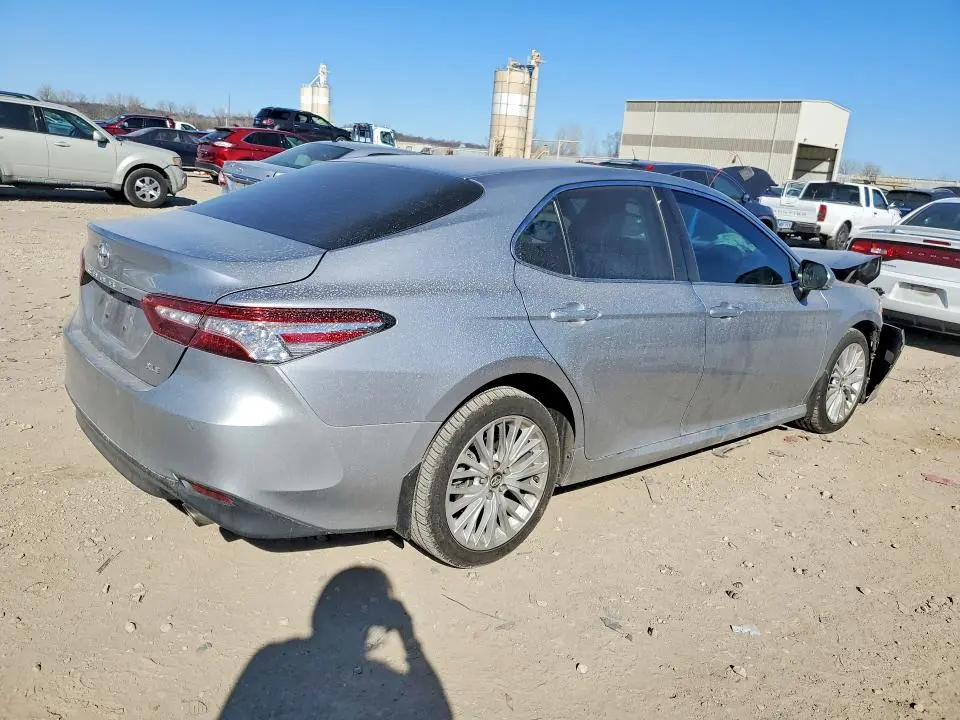 2018 TOYOTA CAMRY L  