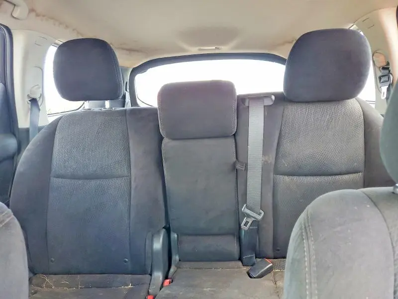 2015 NISSAN PATHFINDER SV  