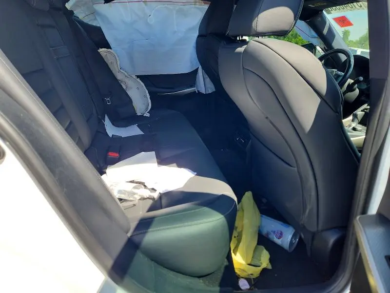 2018 LEXUS IS 300  