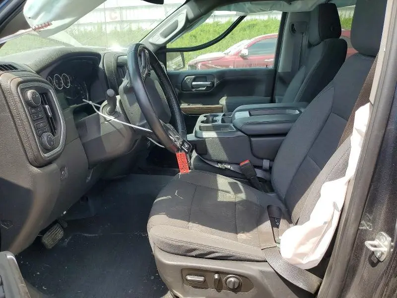 2021 CHEVROLET SILVERADO K1500 LT  