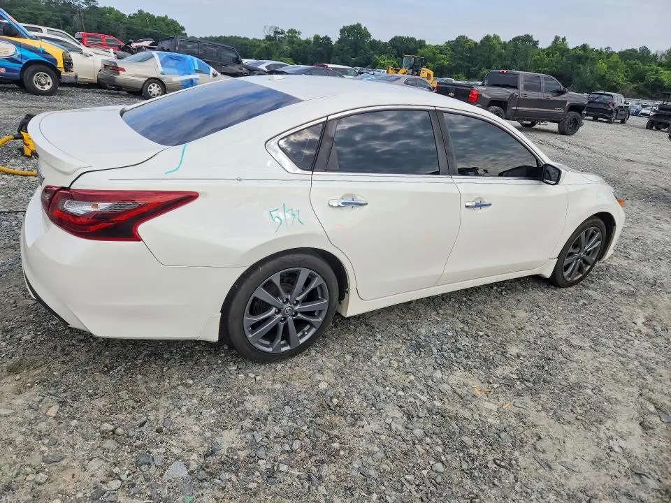 2018 NISSAN ALTIMA 2.5 SR  
