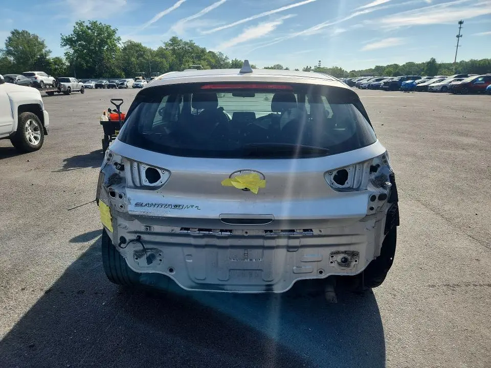 2018 HYUNDAI ELANTRA GT BASE  