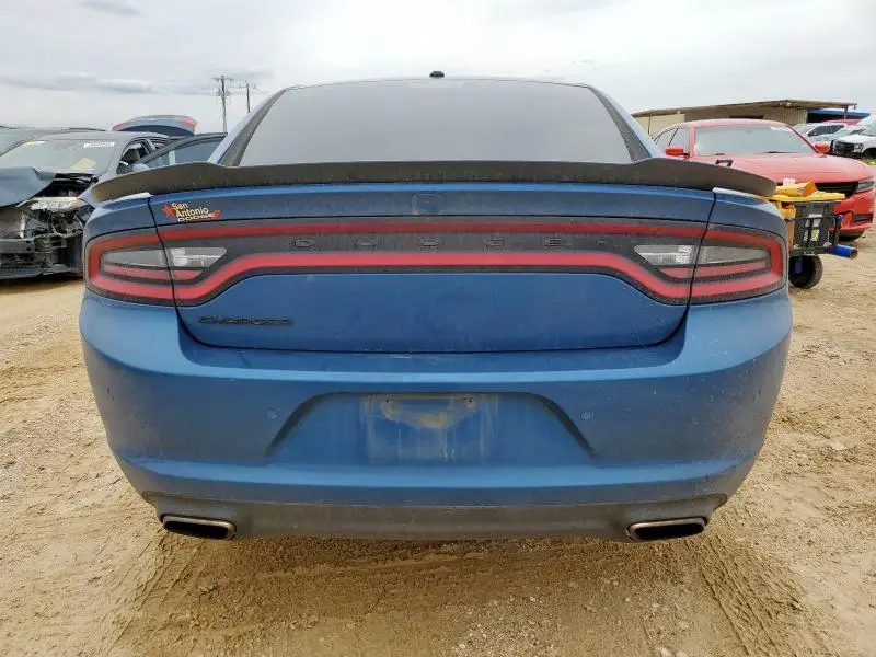 2021 DODGE CHARGER SXT  