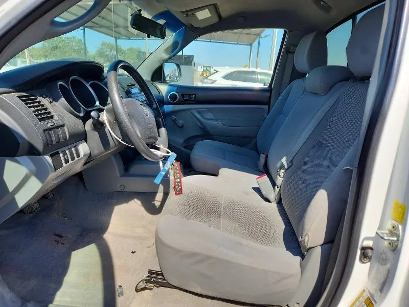 2011 TOYOTA TACOMA BASE  