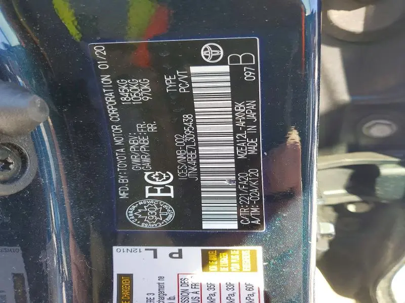 2020 TOYOTA COROLLA SE  