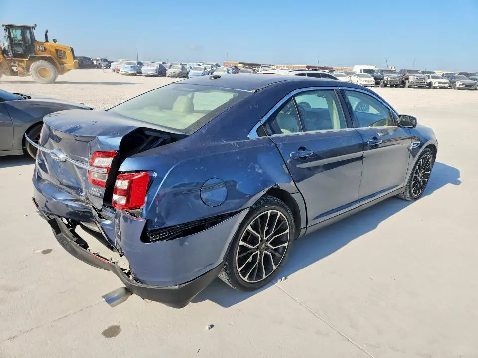 2018 FORD TAURUS SEL  