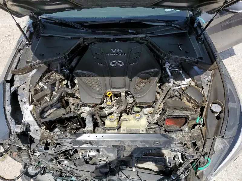 2021 INFINITI Q50 LUXE