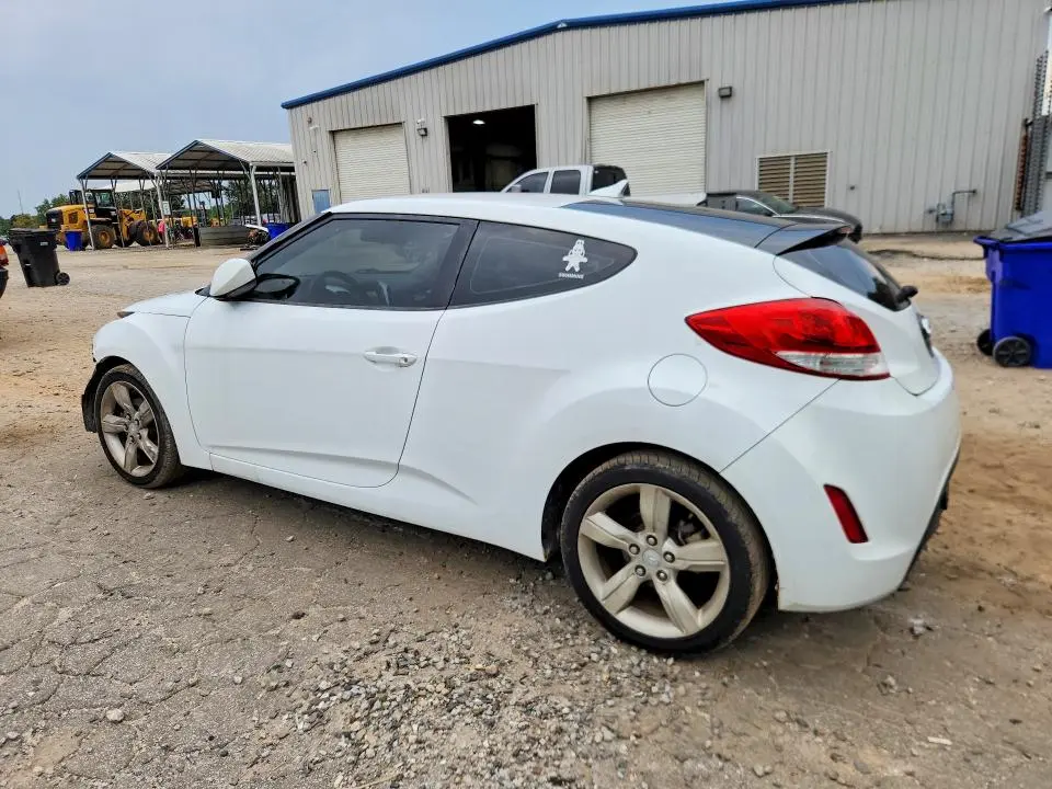 2015 HYUNDAI VELOSTER BASE  