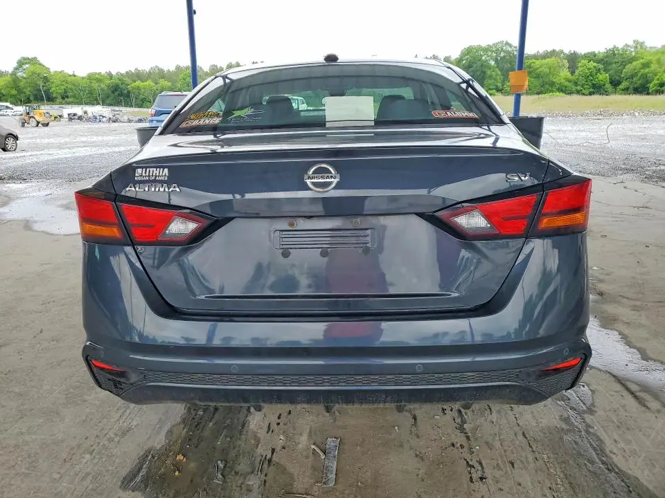 2021 NISSAN ALTIMA SV  