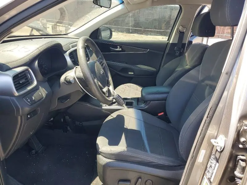 2019 KIA SORENTO LX V6  