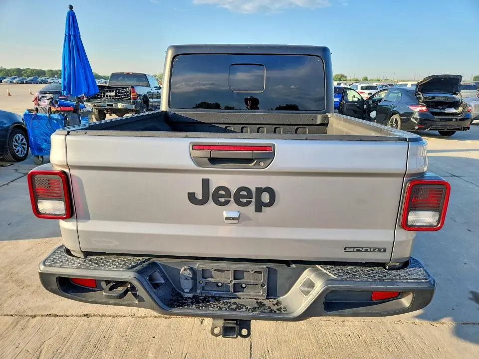 2020 JEEP GLADIATOR SPORT  