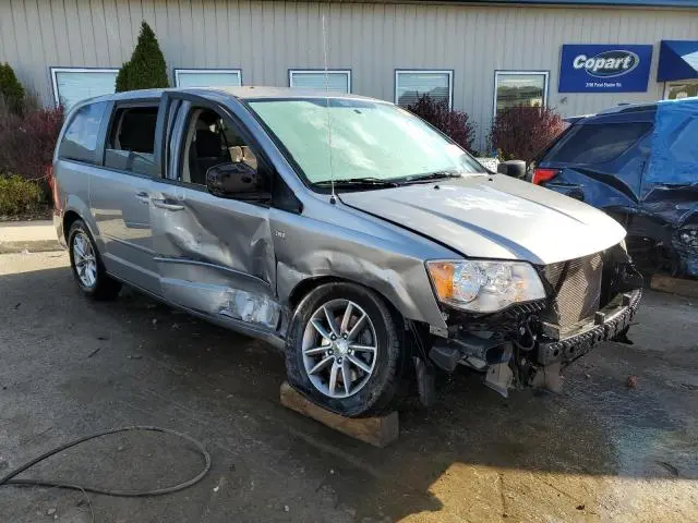 2014 DODGE GRAND CARAVAN SE  