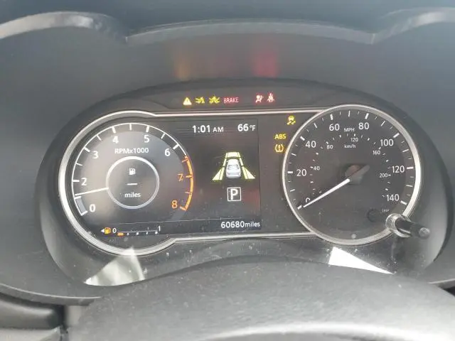 2023 NISSAN VERSA SR  
