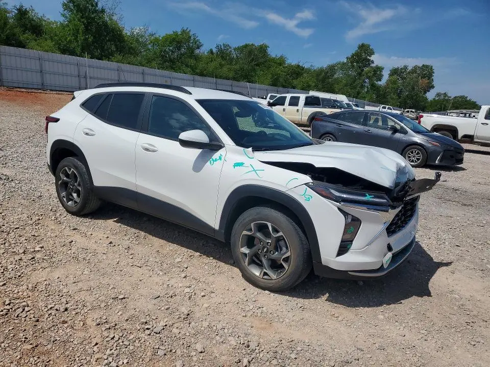 2024 CHEVROLET TRAX 1LT  