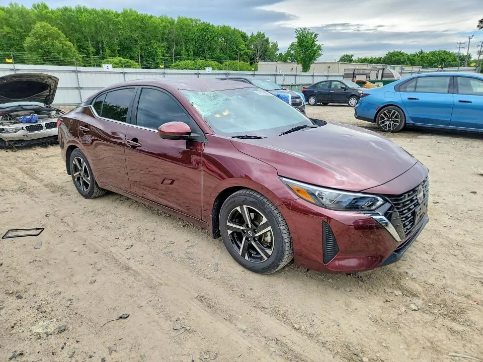 2024 NISSAN SENTRA SV  