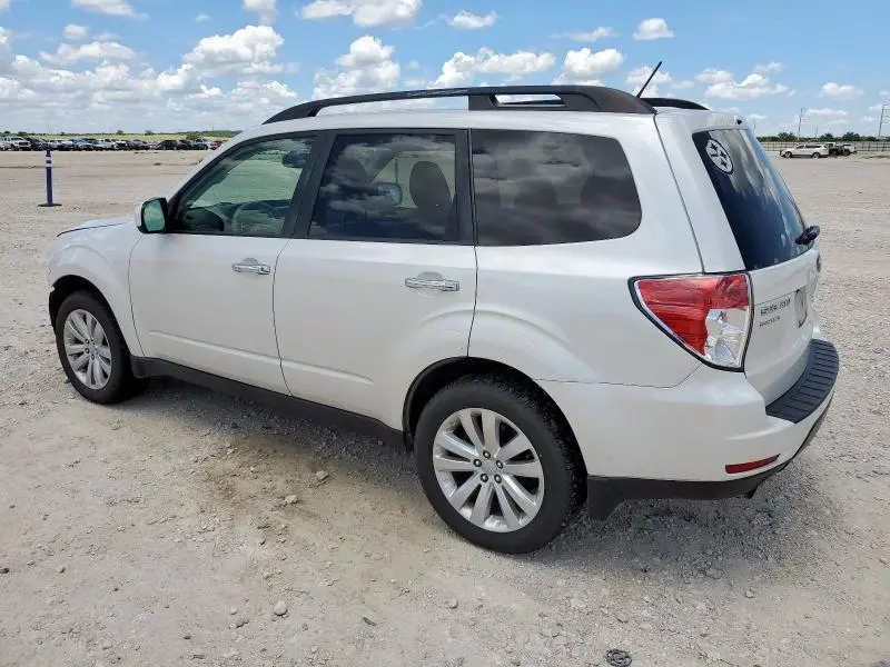 2013 SUBARU FORESTER LIMITED  