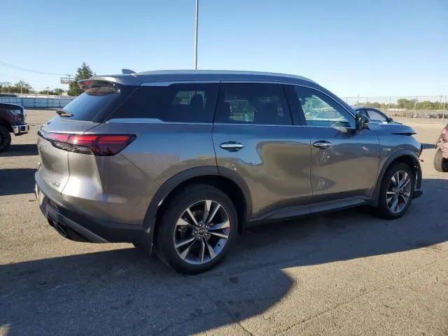 2023 INFINITI QX60 LUXE