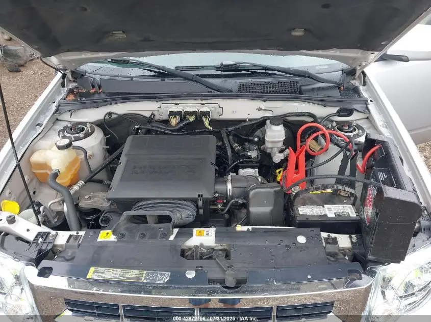 2010 FORD ESCAPE LIMITED