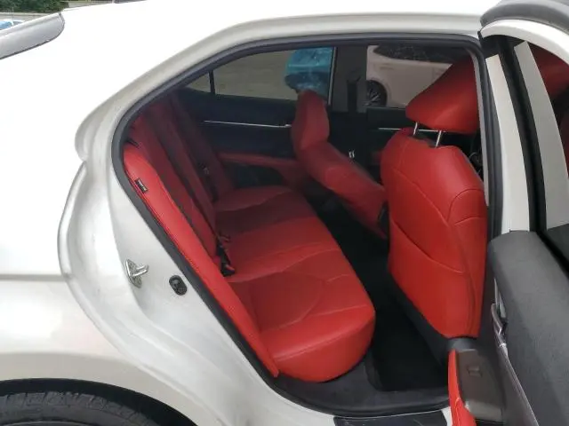 2021 TOYOTA CAMRY XSE  