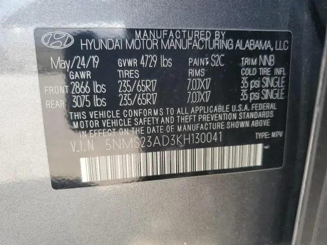 2019 HYUNDAI SANTA FE SE  