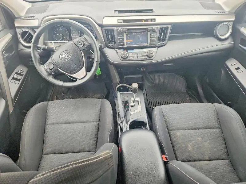 2017 TOYOTA RAV4 XLE  
