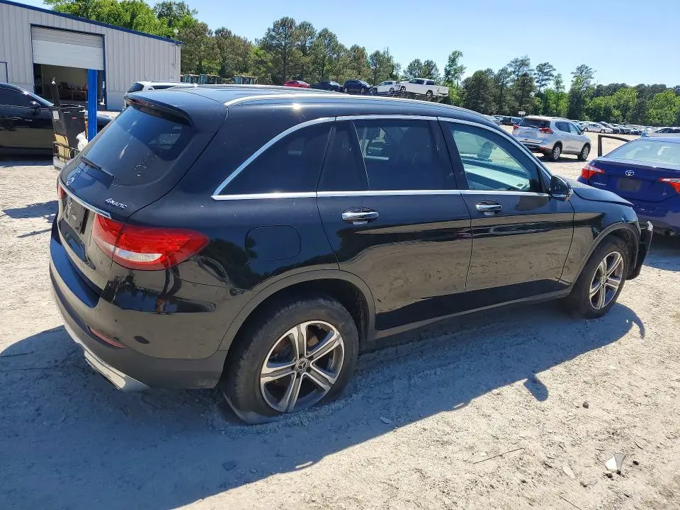 2019 MERCEDES-BENZ GLC 300 4MATIC  