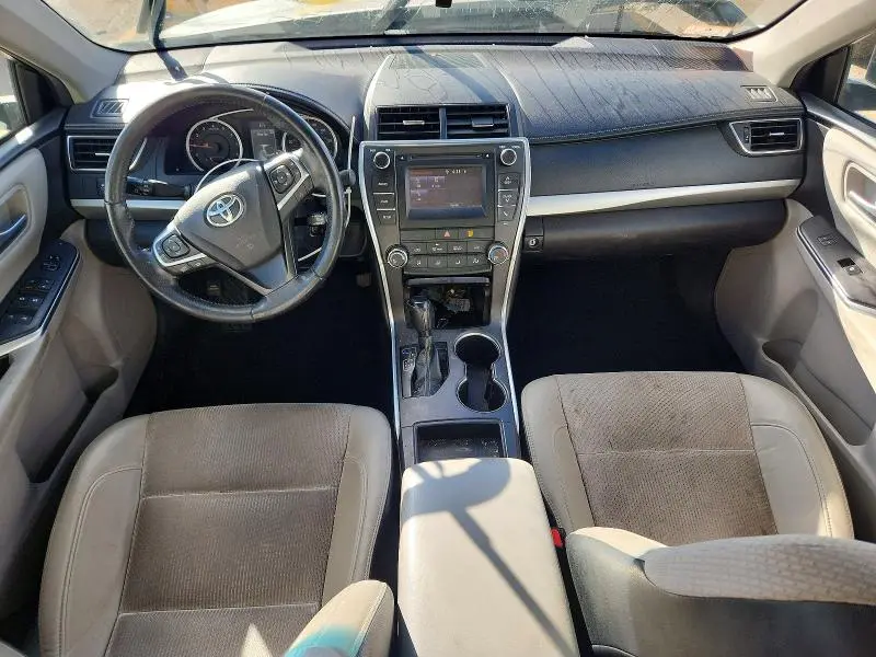 2017 TOYOTA CAMRY SE  