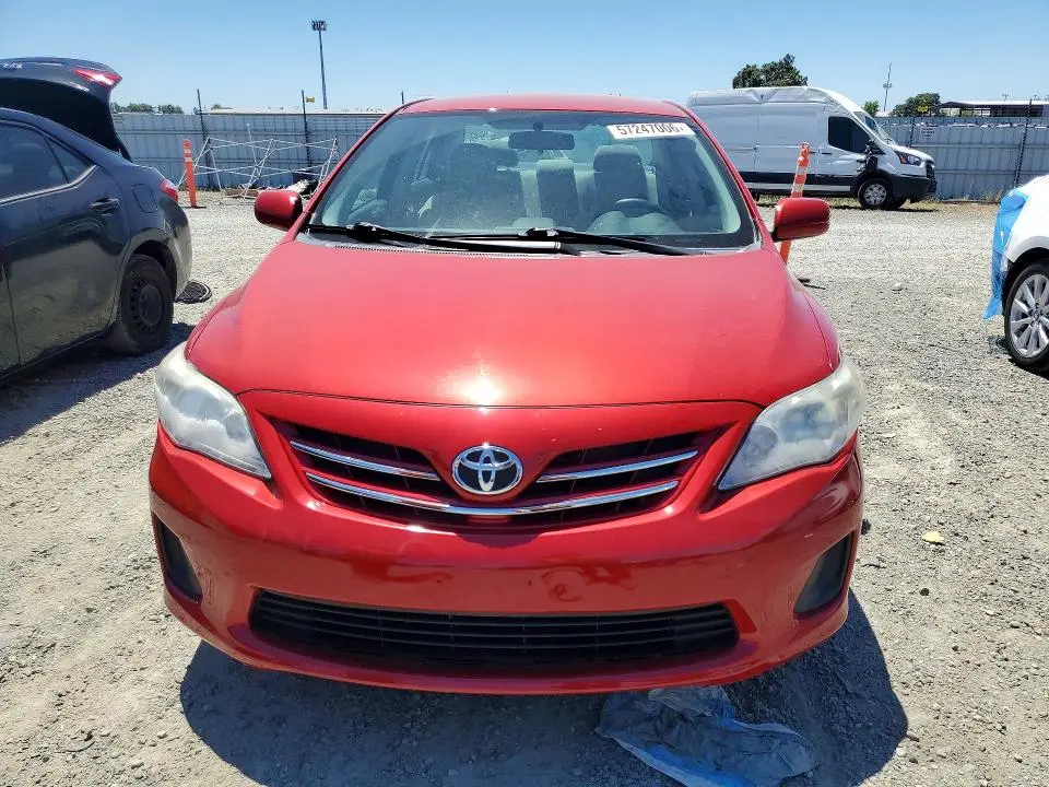 2013 TOYOTA COROLLA LE  