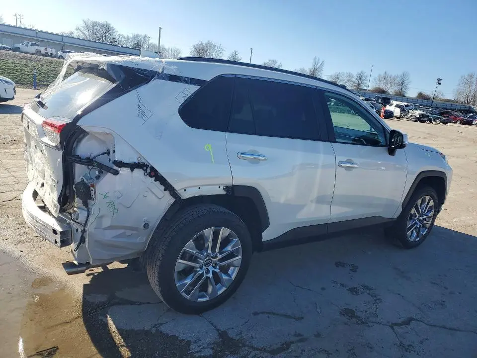 2021 TOYOTA RAV4 LIMITED  