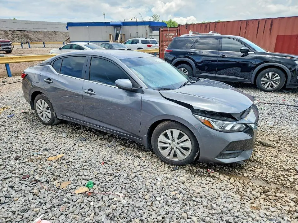 2022 NISSAN SENTRA S  