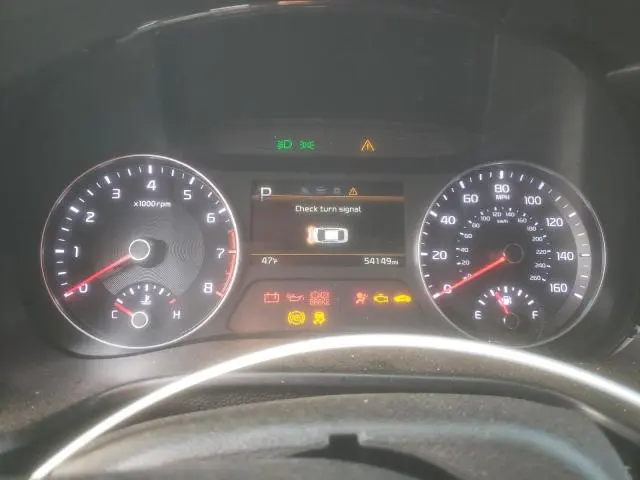 2023 KIA FORTE LX  