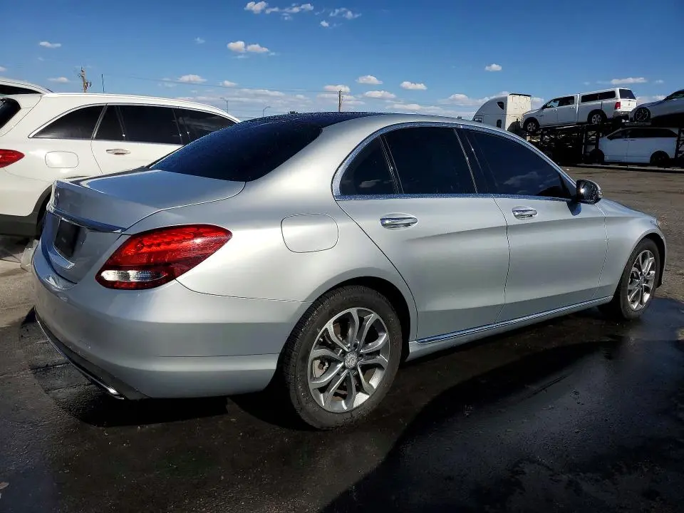 2016 MERCEDES-BENZ C 300  