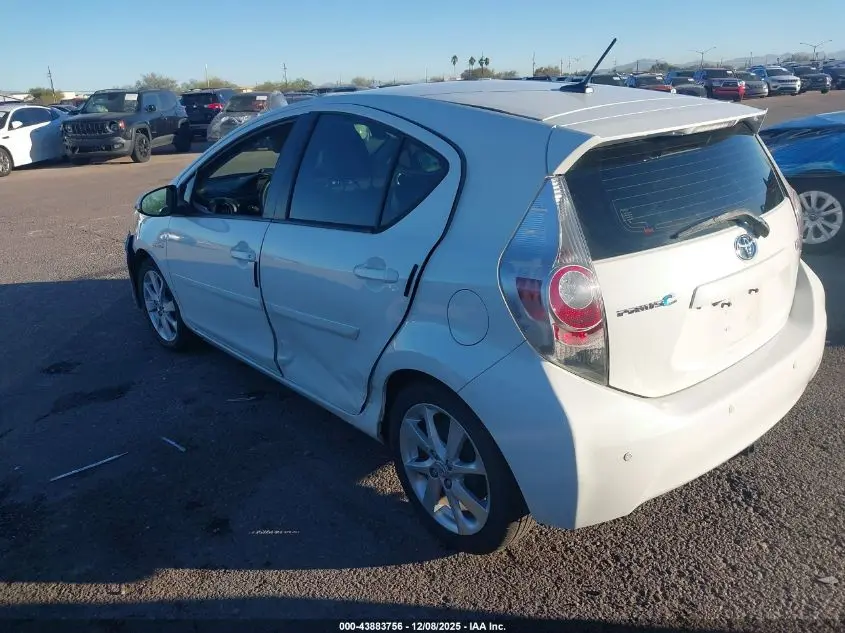 2013 TOYOTA PRIUS C FOUR