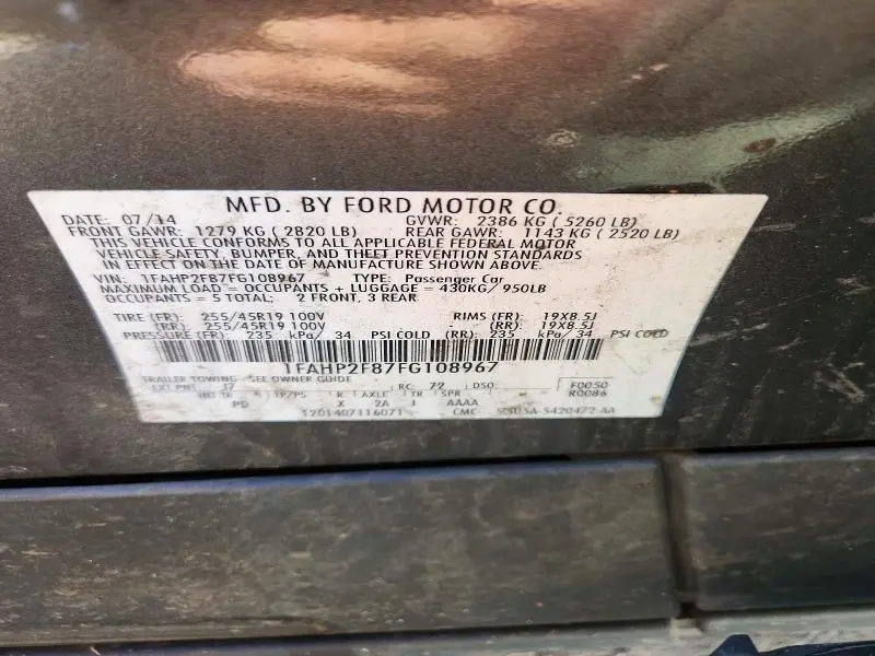 2015 FORD TAURUS LIMITED  