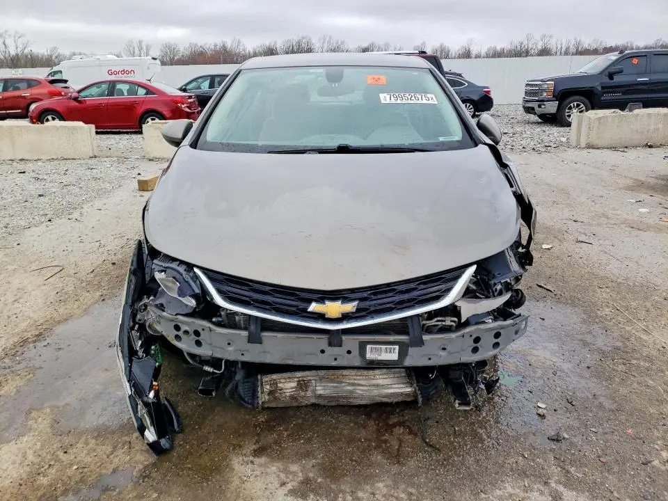 2017 CHEVROLET CRUZE LT  