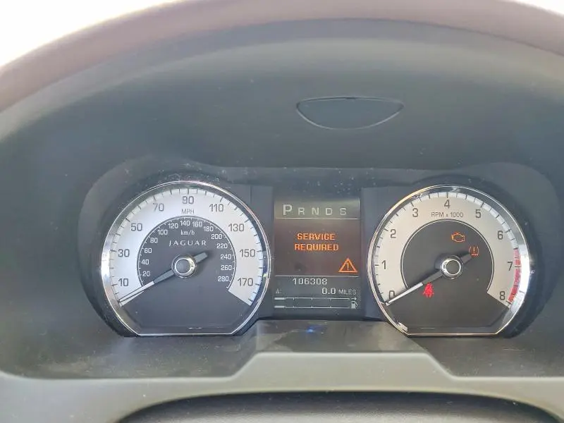 2010 JAGUAR XF PREMIUM  