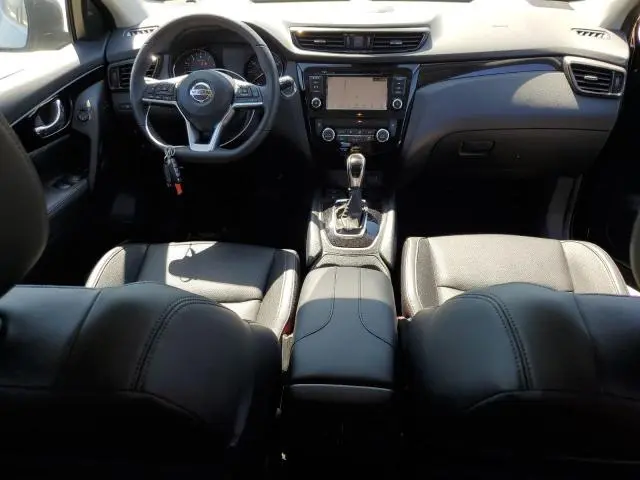 2022 NISSAN ROGUE SPORT SL