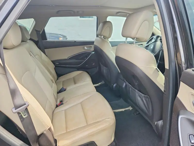 2017 HYUNDAI SANTA FE SE ULTIMATE  