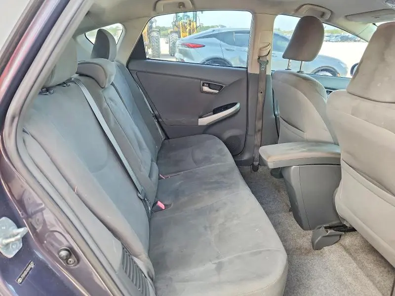 2010 TOYOTA PRIUS II  