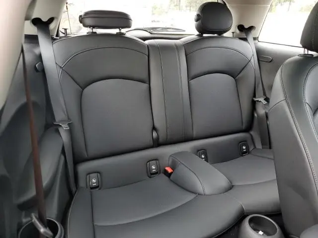2019 MINI COOPER 
