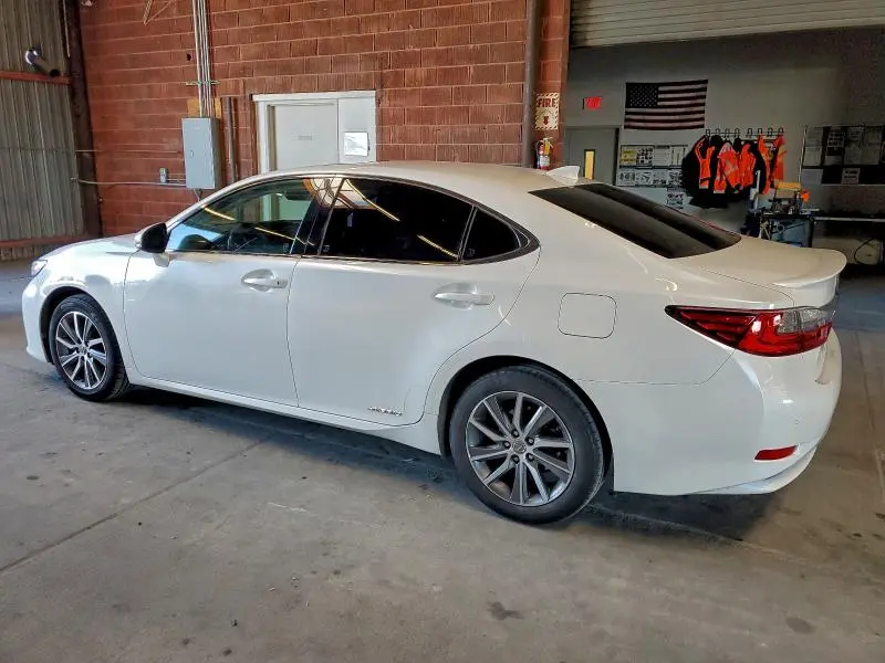 2016 LEXUS ES 300H   