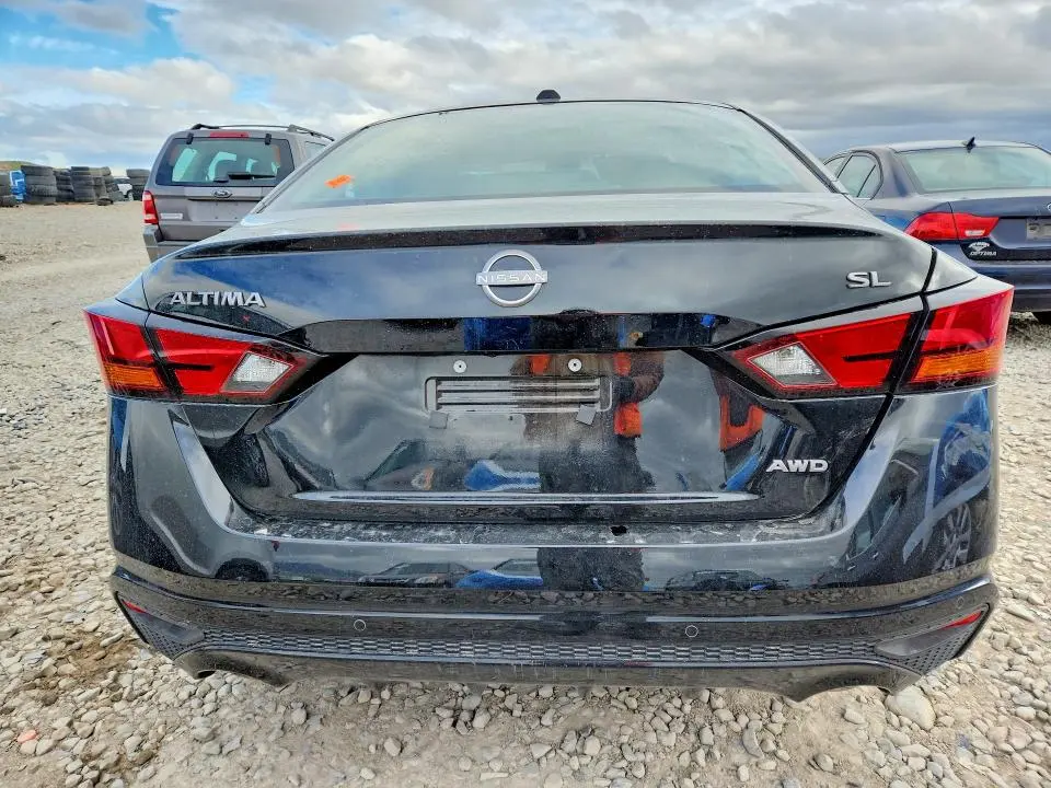 2024 NISSAN ALTIMA SL  