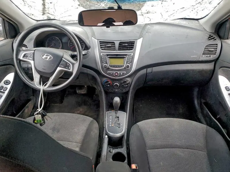 2013 HYUNDAI ACCENT GLS  