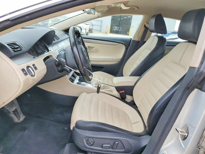 2011 VOLKSWAGEN CC SPORT  