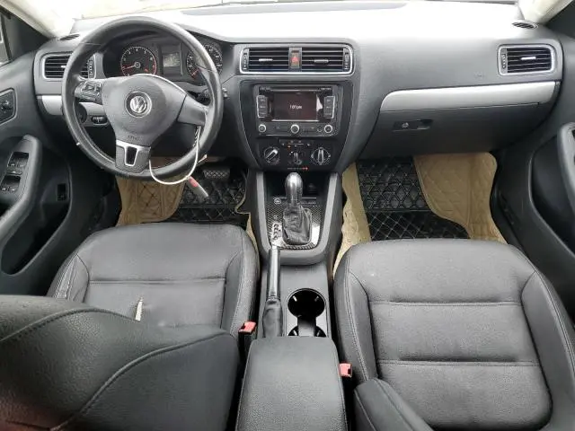 2011 VOLKSWAGEN JETTA SEL  