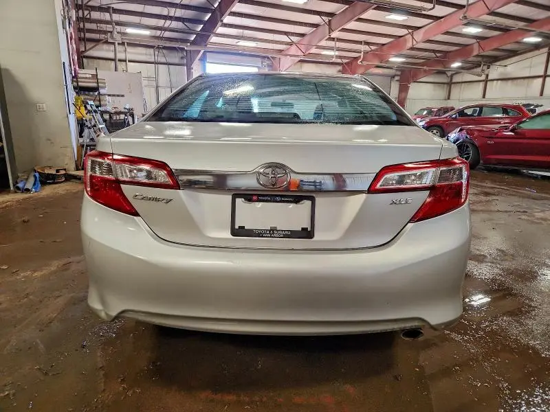 2014 TOYOTA CAMRY L  
