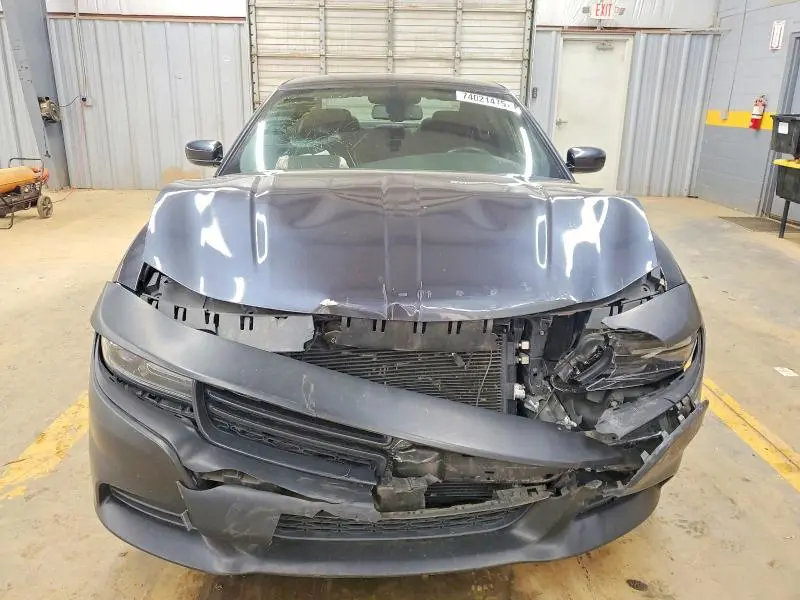 2017 DODGE CHARGER SXT  