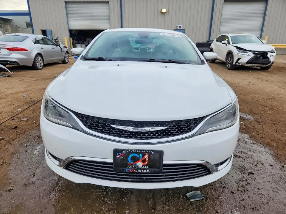 2016 CHRYSLER 200 LIMITED  