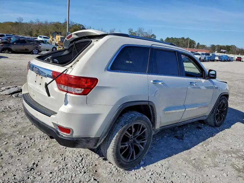 2011 JEEP GRAND CHEROKEE LAREDO  