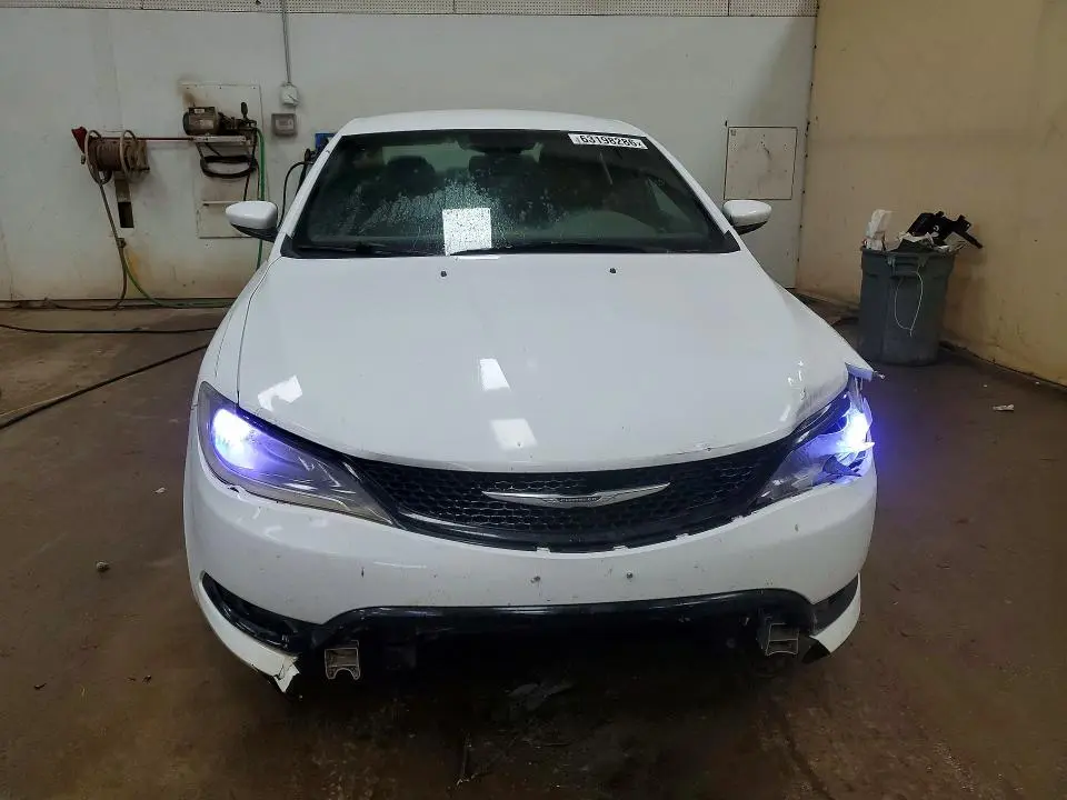 2015 CHRYSLER 200 S  